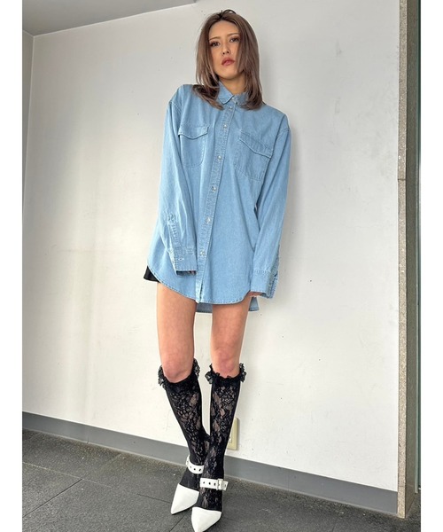 EGOIST（エゴイスト）の「バックロゴライトデニムシャツ（シャツ/ブラウス・レディース・ホワイト/ブルー・FREE）」の17枚目の写真