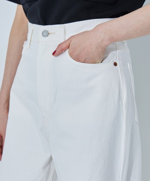 kotohayokozawa（コトハヨコザワ）の「【kotohayokozawa/コトハヨコザワ】カットアウトデニムパンツ（その他パンツ・レディース・ホワイト・M/S）」の3枚目の写真