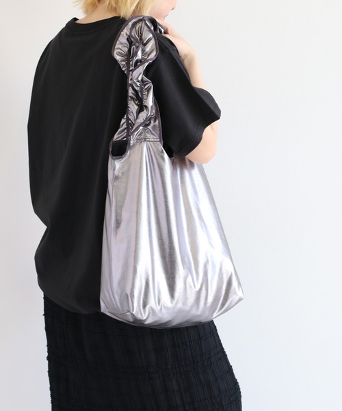 cepo(セポ)の「メタリックフリルバッグ(トートバッグ・レディース・シルバー/シルバー系その他・FREE)」の10枚目の写真