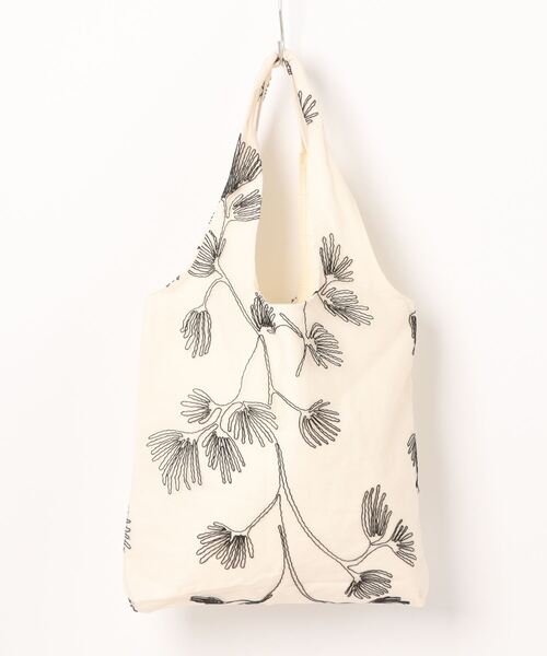 Burner（バーナー）の「【OKUOKU　0909】デザイン　トートバッグ　 oku-bag-681813207432-15（トートバッグ・レディース・ホワイト系その他/ホワイト系その他3/ブラック系その他/ダークブラック/ホワイト系その他2/アイボリー/ブラック・FREE）」の4枚目の写真