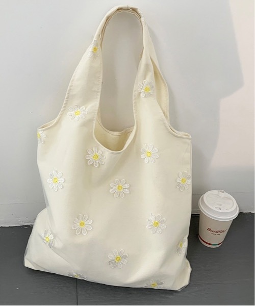 Burner（バーナー）の「【OKUOKU　0909】デザイン　トートバッグ　 oku-bag-681813207432-15（トートバッグ・レディース・ホワイト系その他/ホワイト系その他3/ブラック系その他/ダークブラック/ホワイト系その他2/アイボリー/ブラック・FREE）」の7枚目の写真