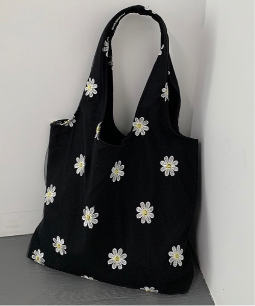 Burner（バーナー）の「【OKUOKU　0909】デザイン　トートバッグ　 oku-bag-681813207432-15（トートバッグ・レディース・ホワイト系その他/ホワイト系その他3/ブラック系その他/ダークブラック/ホワイト系その他2/アイボリー/ブラック・FREE）」の5枚目の写真