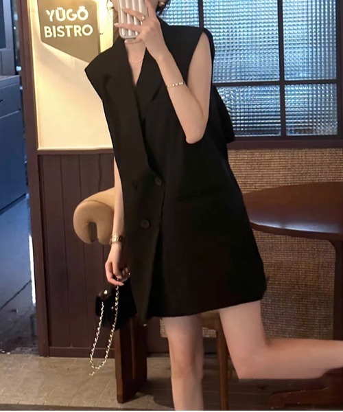 gossip!ロサンゼルス(ゴシップロサンゼルス)の「バック オープンリボンミドル丈ニワンピース(ワンピース・レディース・ブラック/オフホワイト・FREE)」の5枚目の写真