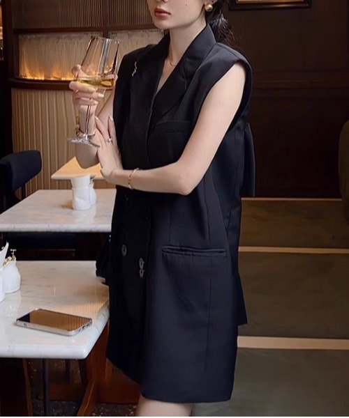 gossip!ロサンゼルス(ゴシップロサンゼルス)の「バック オープンリボンミドル丈ニワンピース(ワンピース・レディース・ブラック/オフホワイト・FREE)」の3枚目の写真