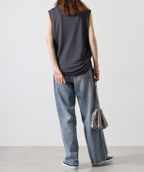 atONE（アットワン）の「atONE ノースリーブTシャツ（ポリジン加工）（Tシャツ/カットソー・レディース・カーキ/ブラック/チャコールグレー/ネイビー/ホワイト・L/M/XL）」の22枚目の写真