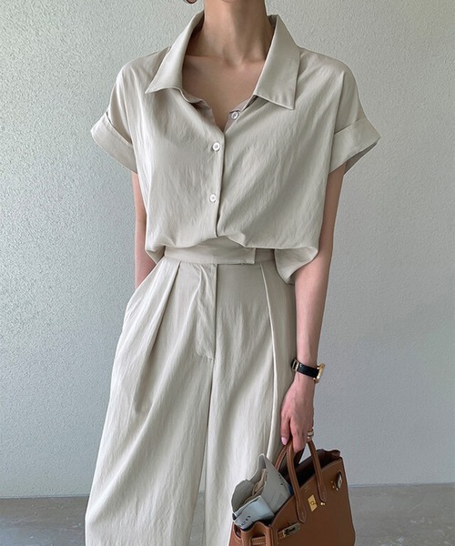 Doula Doula（ドゥーラドゥーラ）の「セットアップ フレンチスリーブシャツ&タックパンツ 2点セット（セットアップ・レディース・ベージュ/ネイビー・FREE）」の8枚目の写真