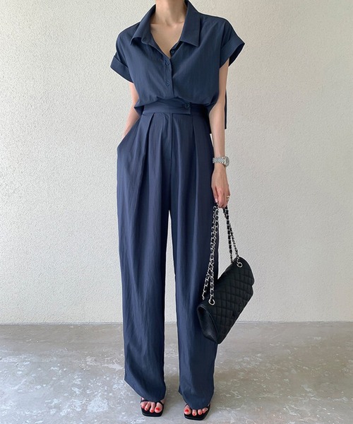 Doula Doula（ドゥーラドゥーラ）の「セットアップ フレンチスリーブシャツ&タックパンツ 2点セット（セットアップ・レディース・ベージュ/ネイビー・FREE）」の20枚目の写真