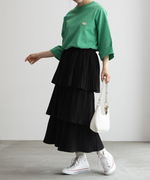 Dickies(ディッキーズ)の「Dickies ディッキーズ ワンポイント刺繍ロールアップTシャツ(Tシャツ/カットソー・レディース・アイボリー/ブラック/オレンジ/グリーン・フリー)」の21枚目の写真