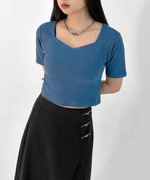 【LVEU.】ハートネック半袖トップス / トップス カットソー ハートネック 半袖 コンパクト ショート クロップド ブラック ブルー