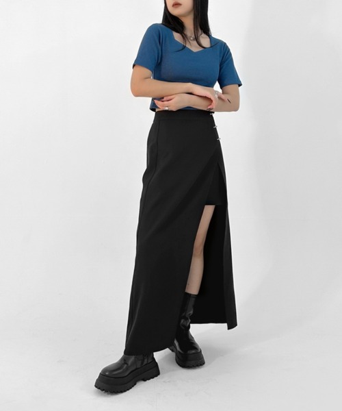 LVEU.(ラブユ.)の「【LVEU.】ハートネック半袖トップス / トップス カットソー ハートネック 半袖 コンパクト ショート クロップド ブラック ブルー(Tシャツ/カットソー・レディース・ブラック/ブルー・FREE)」の14枚目の写真
