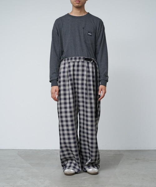 CIAOPANIC TYPY(チャオパニックティピー)の「【WEB限定】【UNISEX】サイドベルト付きワイドスラックス(スラックス・メンズ・ライトグレー/ブラック/ネイビー/グレー/ボルドー/ブラック系その他・MEDIUM/LARGE)」の18枚目の写真