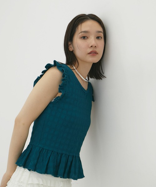 VIS（ビス）の「【洗える】シャーリングフリルトップス（Tシャツ/カットソー・レディース・ホワイト/ブラック/ターコイズブルー・FREE）」の11枚目の写真