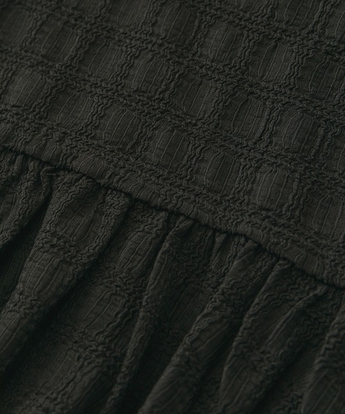 VIS（ビス）の「【洗える】シャーリングフリルトップス（Tシャツ/カットソー・レディース・ホワイト/ブラック/ターコイズブルー・FREE）」の8枚目の写真