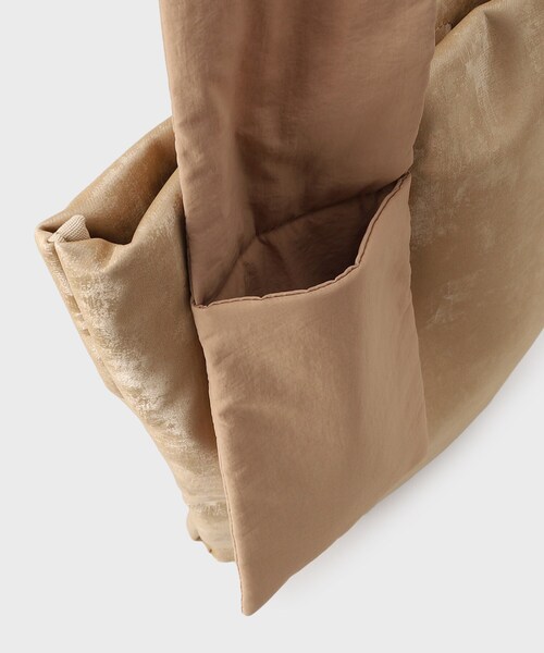 GALLEST(ギャレスト)の「ポケットショルダートート(トートバッグ・レディース・キャメル/ブラック・00)」の6枚目の写真