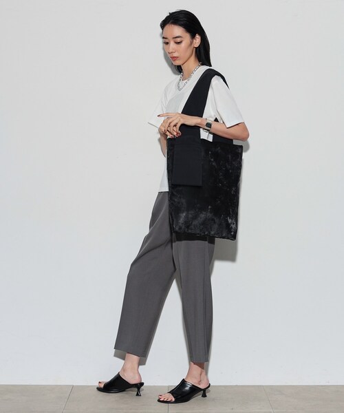 GALLEST(ギャレスト)の「ポケットショルダートート(トートバッグ・レディース・キャメル/ブラック・00)」の5枚目の写真