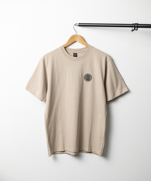 B.I.D.(ビーアイディー)の「《ミドルウェイト》刺繍ショートスリーブ コットンTシャツ(Tシャツ/カットソー・レディース・ホワイト/ブラック/ベージュ・MEDIUM/LARGE)」の3枚目の写真