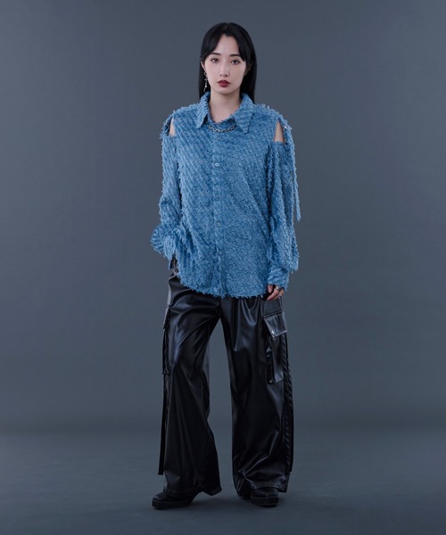 Ellno Loset(エルノロゼット)の「フリンジJQカットアウトシャツ(シャツ/ブラウス・メンズ・ブルー/ブラック・LARGE/MEDIUM/SMALL)」の5枚目の写真