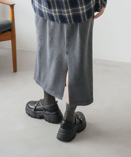 RETRO GIRL(レトロガール)の「クロスベルトスニーカー(スニーカー・レディース・その他1/シルバー/ブラック・LARGE/MEDIUM)」の12枚目の写真