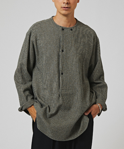 EDIFICE（エディフィス）の「CONFFECT EDIFICE TWEEDY COTTON Crew Shirt（シャツ/ブラウス・メンズ・ベージュ・MEDIUM/LARGE）」の5枚目の写真