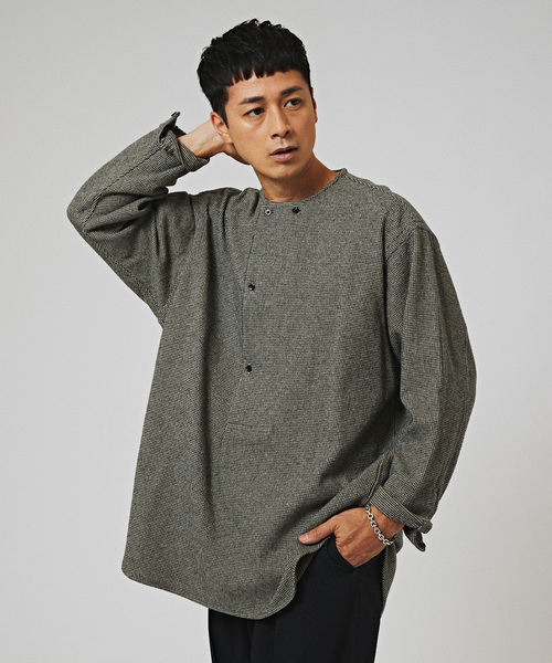 EDIFICE（エディフィス）の「CONFFECT EDIFICE TWEEDY COTTON Crew Shirt（シャツ/ブラウス・メンズ・ベージュ・MEDIUM/LARGE）」の6枚目の写真