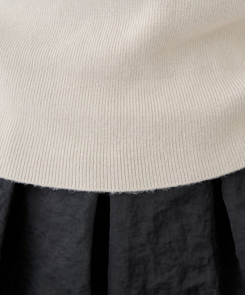 Chico(チコ)の「ビックカラーオフショルニット(ニット/セーター・レディース・ピンク/グレー/ブラック/アイボリー・FREE)」の5枚目の写真