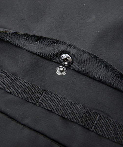 BILLABONG（ビラボン）の「BILLABONG レディース SACOCHE SHOLDER BAG バッグ 【2024年秋冬モデル】/ビラボンスナップボタンサコッシュショルダーバッグ（ショルダーバッグ・レディース・ブラック/グレー・FREE）」の13枚目の写真