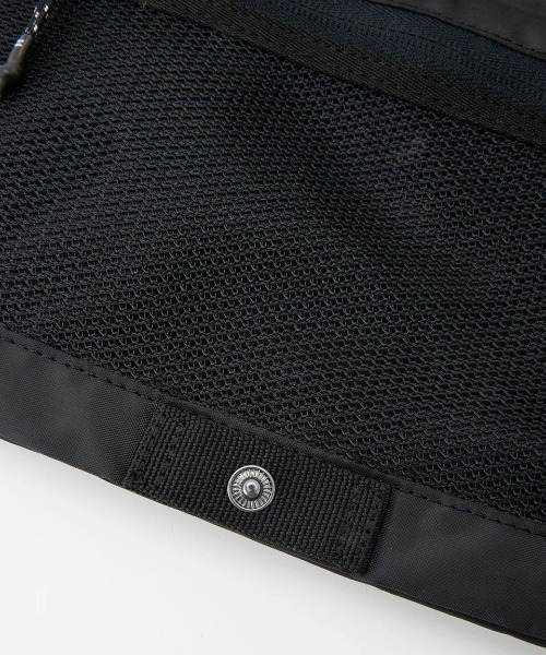 BILLABONG（ビラボン）の「BILLABONG レディース SACOCHE SHOLDER BAG バッグ 【2024年秋冬モデル】/ビラボンスナップボタンサコッシュショルダーバッグ（ショルダーバッグ・レディース・ブラック/グレー・FREE）」の14枚目の写真