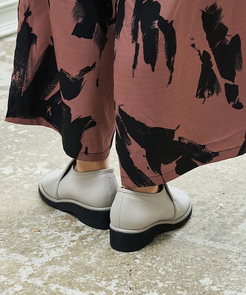 D'ICI(ディッシィ)の「【軽量】ラウンドトゥスリッポン(スリッポン・レディース・グレー/ブラック/ライトグレー・23cm/22.5cm/22cm/24.5cm/24cm/23.5cm)」の10枚目の写真