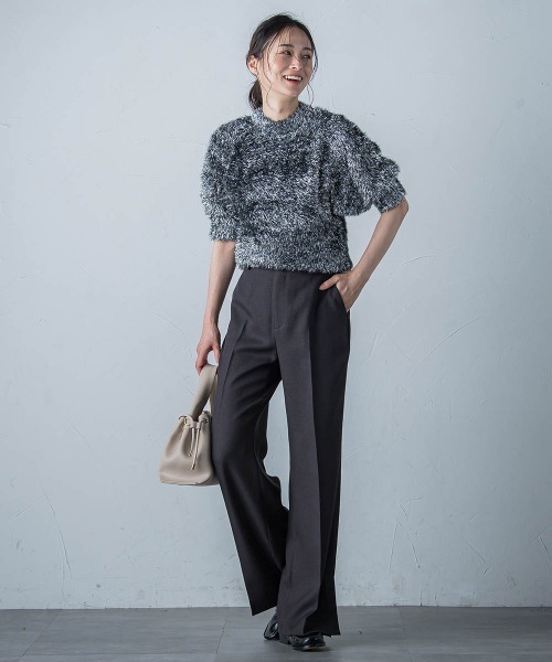 LAUTREAMONT(ロートレアモン)の「【WEB&一部店舗限定】メタリックフェザーニットプルオーバー(ニット/セーター・レディース・ブラック/ライトグレー・9号)」の6枚目の写真