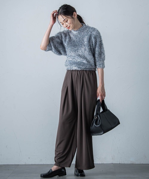 LAUTREAMONT(ロートレアモン)の「【WEB&一部店舗限定】メタリックフェザーニットプルオーバー(ニット/セーター・レディース・ブラック/ライトグレー・9号)」の4枚目の写真