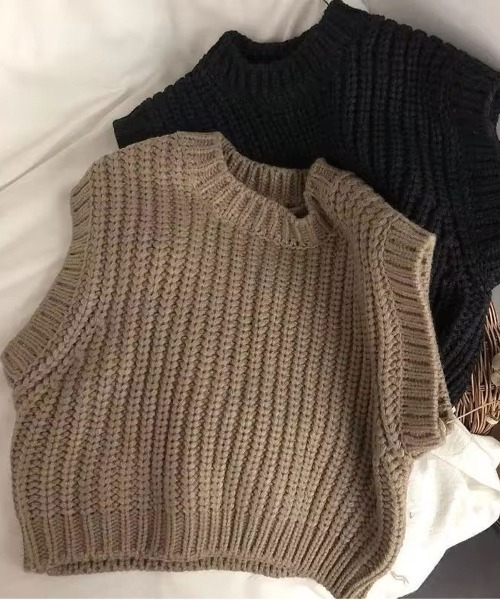 Bambin(ボンバン)の「【 Bambin / ボンバン 】 クルーネック ニット ベスト(ベスト・キッズ・アッシュブラウン/ブラック・130/120/110/100)」の3枚目の写真