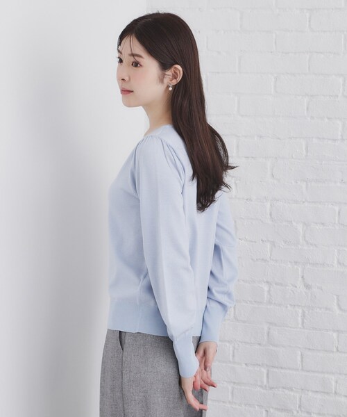 index（インデックス）の「《5color/XS-LLsize》パール調デザインハートネックニット【洗濯機洗い可】（ニット/セーター・レディース・オフホワイト/チャコールグレー/ナチュラル/ボルドー/サックスブルー・34/36/38/40/42）」の9枚目の写真