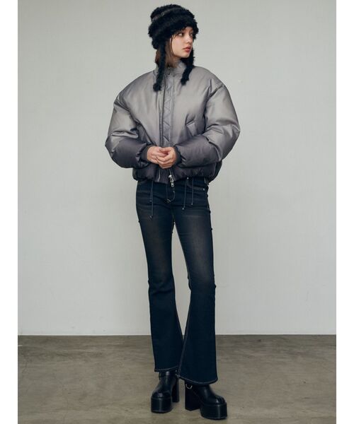 EMODA（エモダ）の「シャギーストライプニットキャップ（ニットキャップ/ビーニー・レディース・ブラック/アイボリー・FREE）」の4枚目の写真