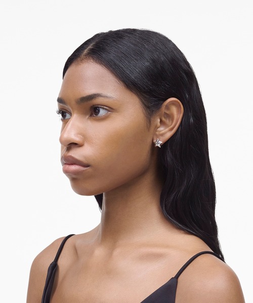 MARC JACOBS（マークジェイコブス）の「BALLOON STAR EARRINGS/バルーン スター イヤリング ピアス（ピアス（両耳用）・レディース・アンティークシルバー・ONE SIZE）」の2枚目の写真