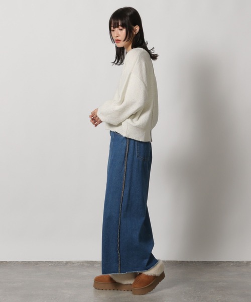 LAKOLE（ラコレ）の「スパンコールニットプルオーバー / 146745（ニット/セーター・レディース・アイボリー/ブラック/ブルー・FREE）」の11枚目の写真