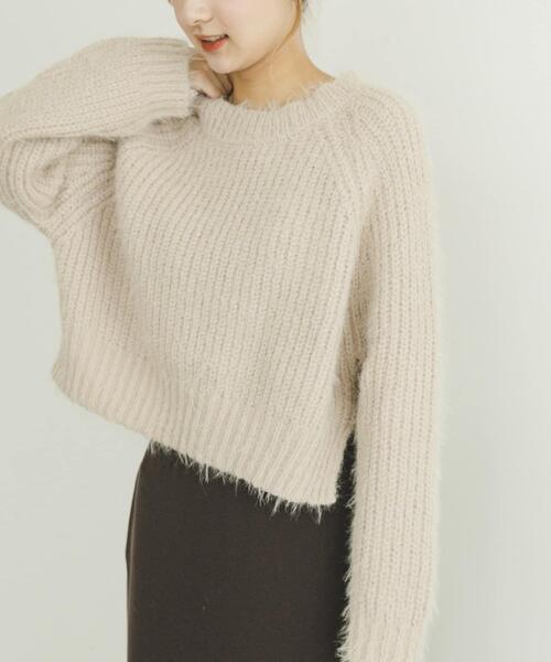 ITEMS URBANRESEARCH（アイテムズ アーバンリサーチ）の「ミックスシャギーショートニット（ニット/セーター・レディース・チャコールグレー/グリーン系その他/ピンク・FREE）」の3枚目の写真