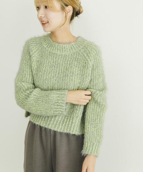 ITEMS URBANRESEARCH（アイテムズ アーバンリサーチ）の「ミックスシャギーショートニット（ニット/セーター・レディース・チャコールグレー/グリーン系その他/ピンク・FREE）」の5枚目の写真