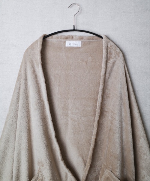 TETERA(テテラ)の「【TETERA/テテラ】ポンチョブランケット TETE24-002(ポンチョ・レディース・ブラック/ライトグレー/ライトベージュ・FREE)」の22枚目の写真