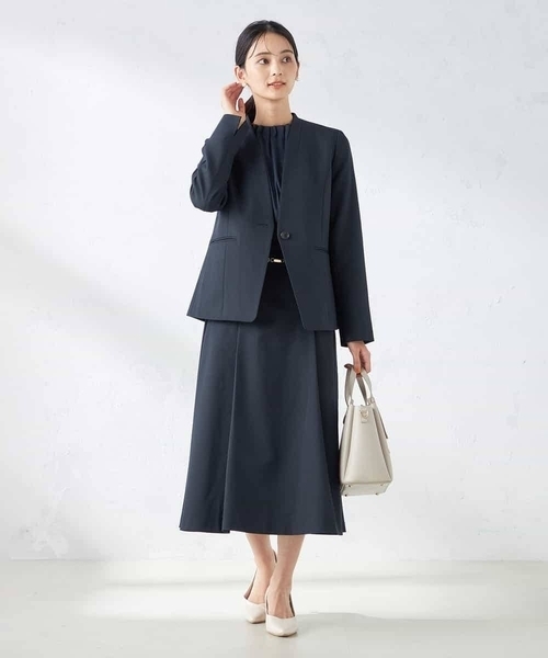 a.v.v(アーヴェヴェ)の「【洗える/ストレッチ】タックネックレイヤードブラウス(シャツ/ブラウス・レディース・ネイビー/ブラウン/ホワイト・34/36/38/40/42)」の9枚目の写真