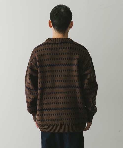 URBAN RESEARCH DOORS(アーバンリサーチドアーズ)の「ウールブレンド柄ニットプルオーバー(ニット/セーター・メンズ・ブラウン系その他/グレー系その他・MEDIUM/LARGE)」の7枚目の写真