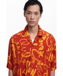 Desigual（デシグアル）の「BRADグラフィティプリント オープンカラーシャツ（シャツ/ブラウス・メンズ）」