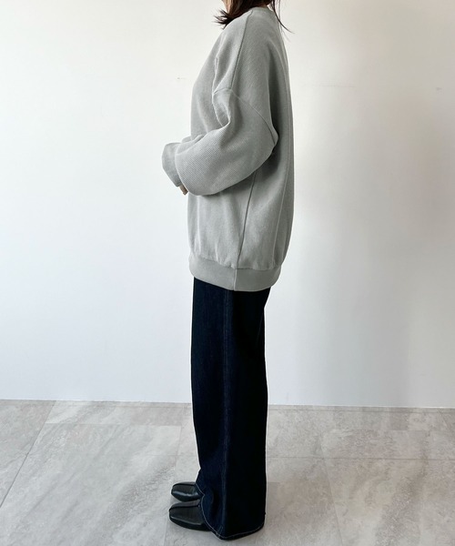 Futier land(フューティアランド)の「薄手オーバーサイズワッフルスウエット(スウェット・レディース・グレー/チャコールグレー/ピンク・FREE)」の16枚目の写真