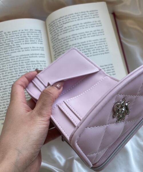 WEGO（ウィゴー）の「WEGO/メタルロゴキルティングウォレット（財布・レディース・サックスブルー/ライトピンク/ブラック/シルバー/ホワイト/ライトパープル・FREE）」の11枚目の写真
