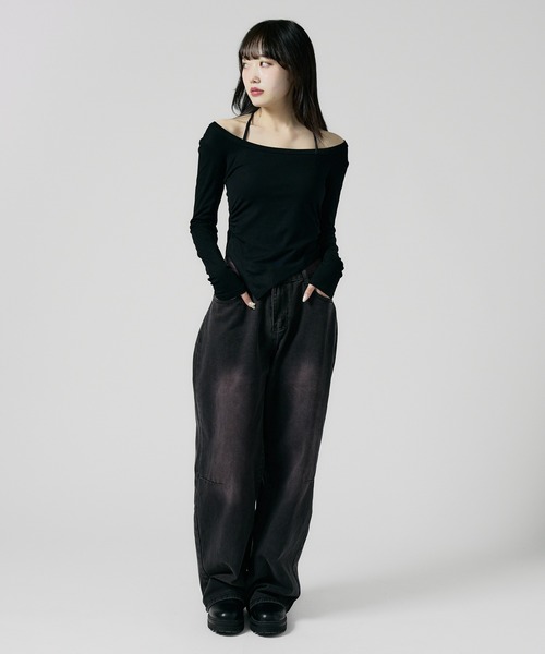 Chick(チック)の「side gathered off-the-shoulder / サイドギャザーオフショルダー(Tシャツ/カットソー・レディース・ホワイト/グレー/ブラック/バーガンディー/ブラウン・FREE)」の16枚目の写真