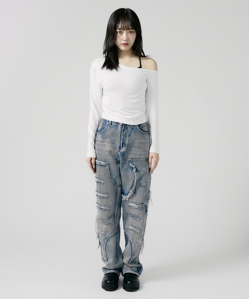 Chick(チック)の「side gathered off-the-shoulder / サイドギャザーオフショルダー(Tシャツ/カットソー・レディース・ホワイト/グレー/ブラック/バーガンディー/ブラウン・FREE)」の9枚目の写真