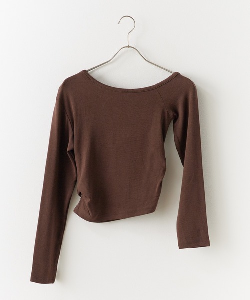 Chick(チック)の「side gathered off-the-shoulder / サイドギャザーオフショルダー(Tシャツ/カットソー・レディース・ホワイト/グレー/ブラック/バーガンディー/ブラウン・FREE)」の21枚目の写真