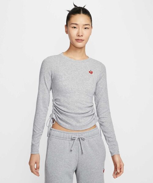 ナイキ スポーツウェア ウィメンズ リブ ロングスリーブ クロップド トップ / Nike Sportswear Women's Ribbed Long-Sleeve Cropped Top＜XS-2XL 展開＞（Tシャツ/カットソー）｜NIKE（ナイキ） 6,389円