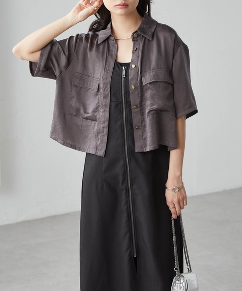 RANAN（ラナン）の「ダブルポケットショートシャツ（シャツ/ブラウス・レディース・アイボリー/チャコール/ベージュ・LL/L/M）」の5枚目の写真
