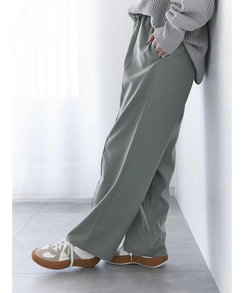 Samansa Mos2 blue（サマンサモスモスブルー）の「ピンタックイージーパンツ（その他パンツ・レディース・グリーン/ライトベージュ/ブラック/グレー・F）」の15枚目の写真