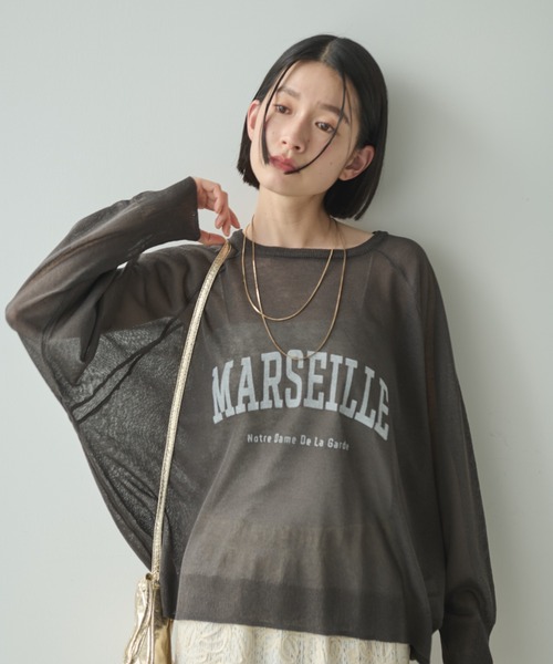 Shelly island（シェリーアイランド）の「ルーズシアーロゴニット（ニット/セーター・レディース・ライトグレー/チャコールグレー・FREE）」の6枚目の写真